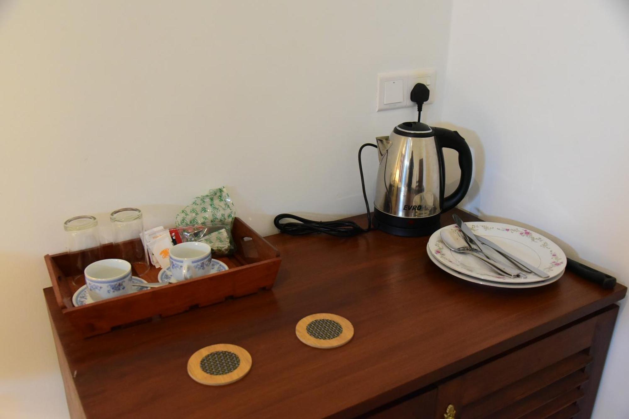 Tranquil Otel Hikkaduwa Dış mekan fotoğraf