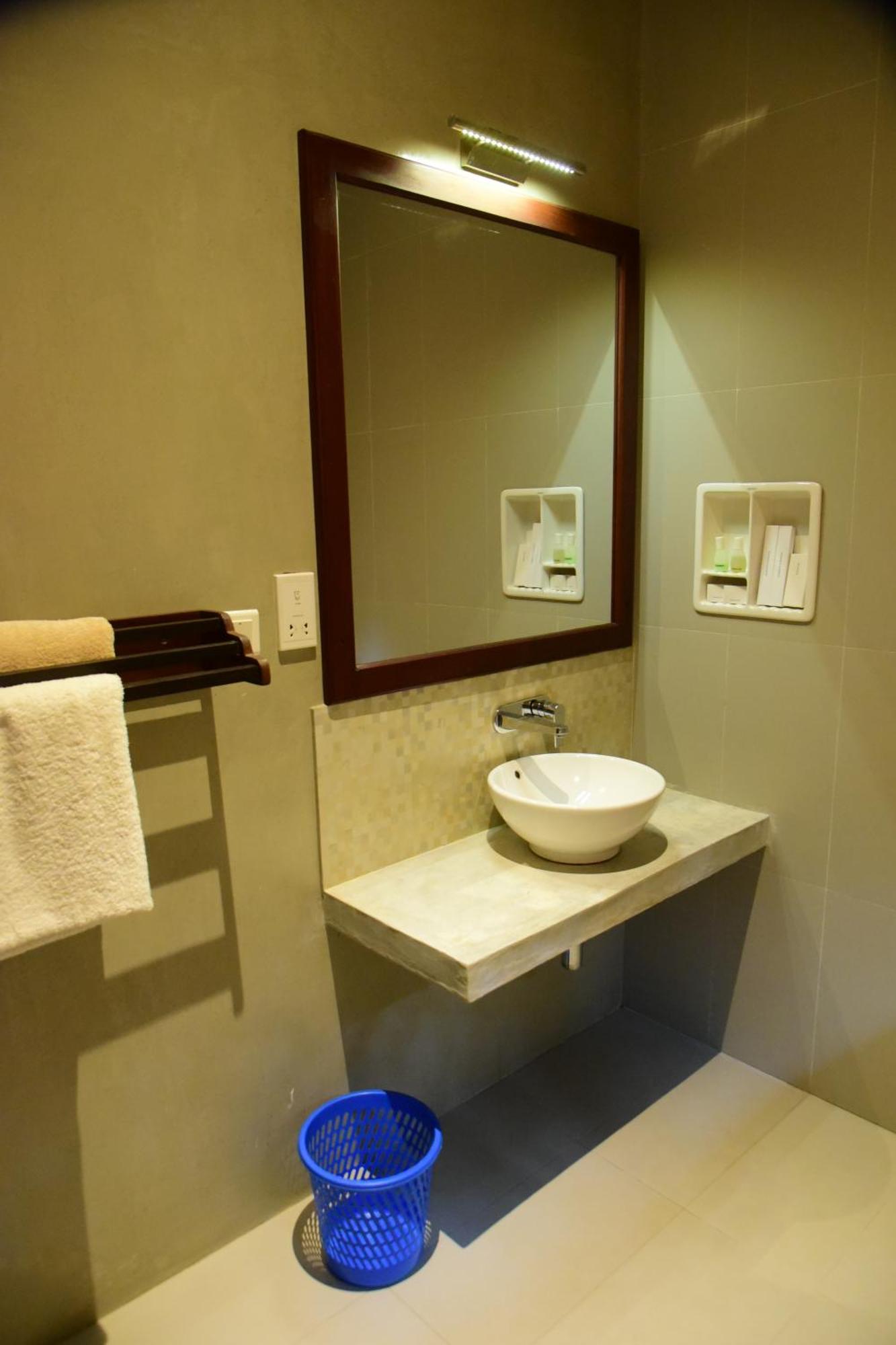Tranquil Otel Hikkaduwa Dış mekan fotoğraf