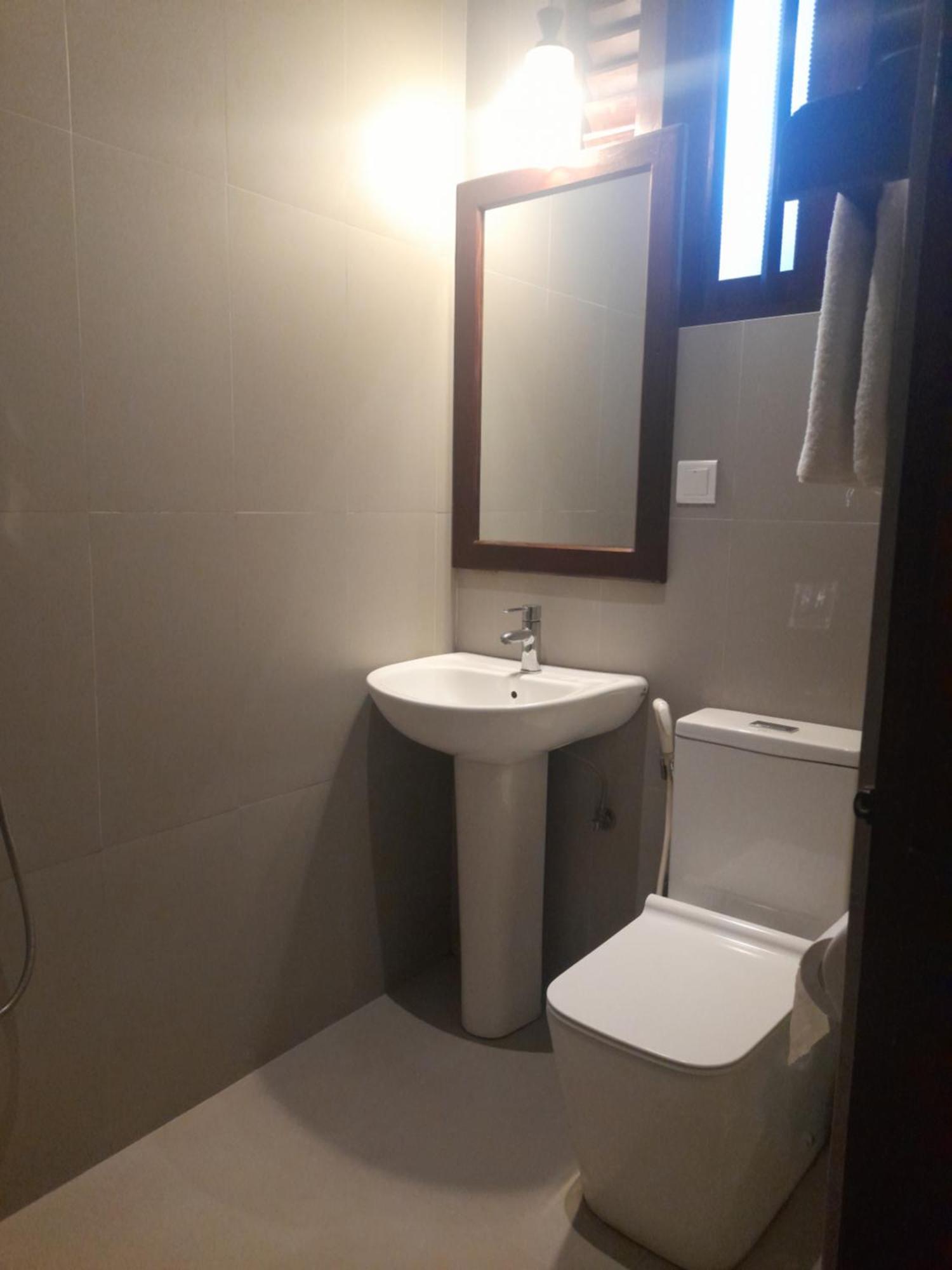 Tranquil Otel Hikkaduwa Dış mekan fotoğraf