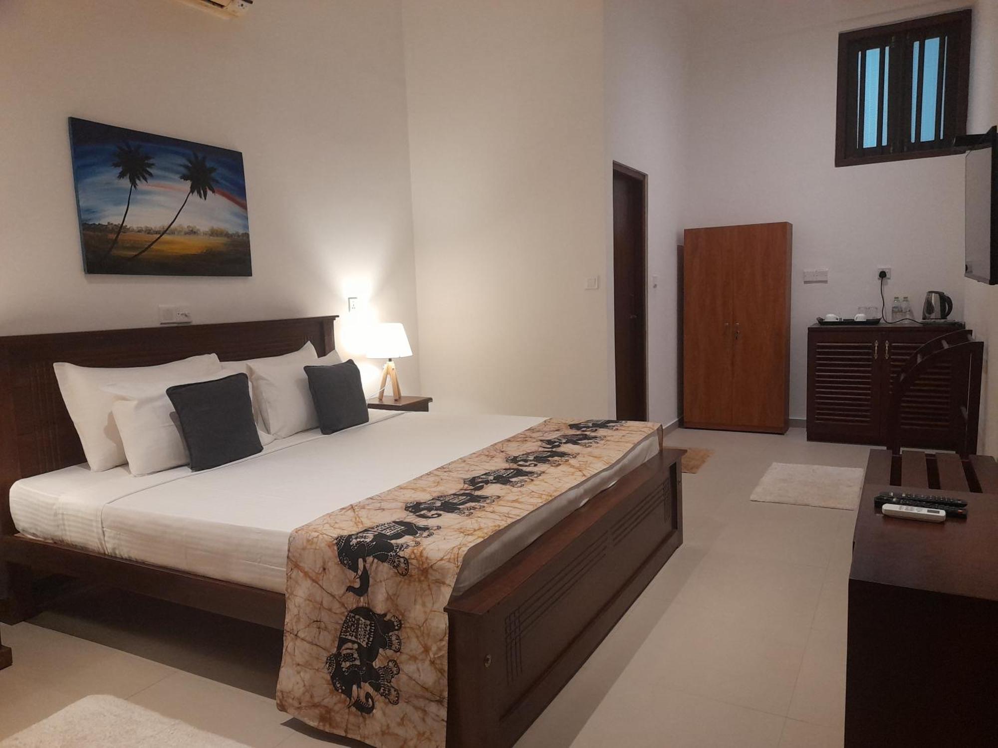Tranquil Otel Hikkaduwa Dış mekan fotoğraf